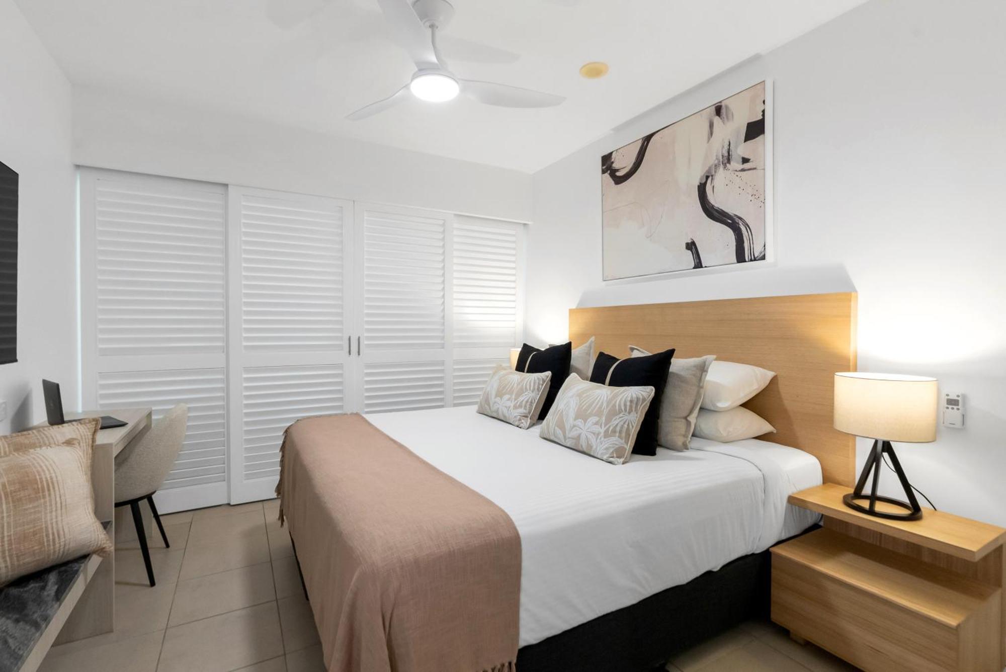Elysium Private Apartments At Beach Club & Spa ปาล์มโคฟ ภายนอก รูปภาพ